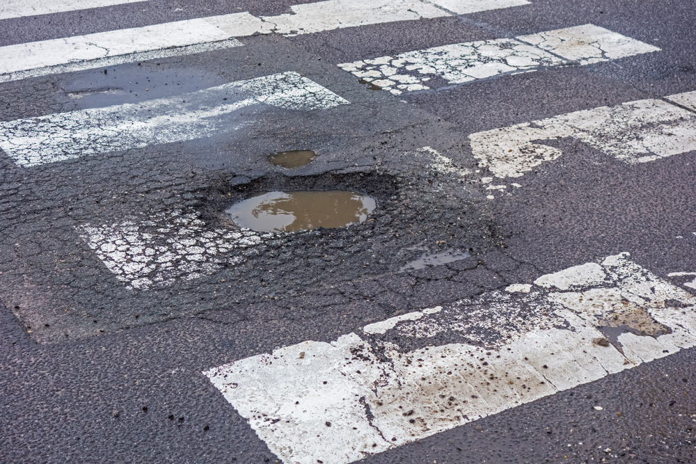 What to Do if You are Hurt By a Detroit Pothole